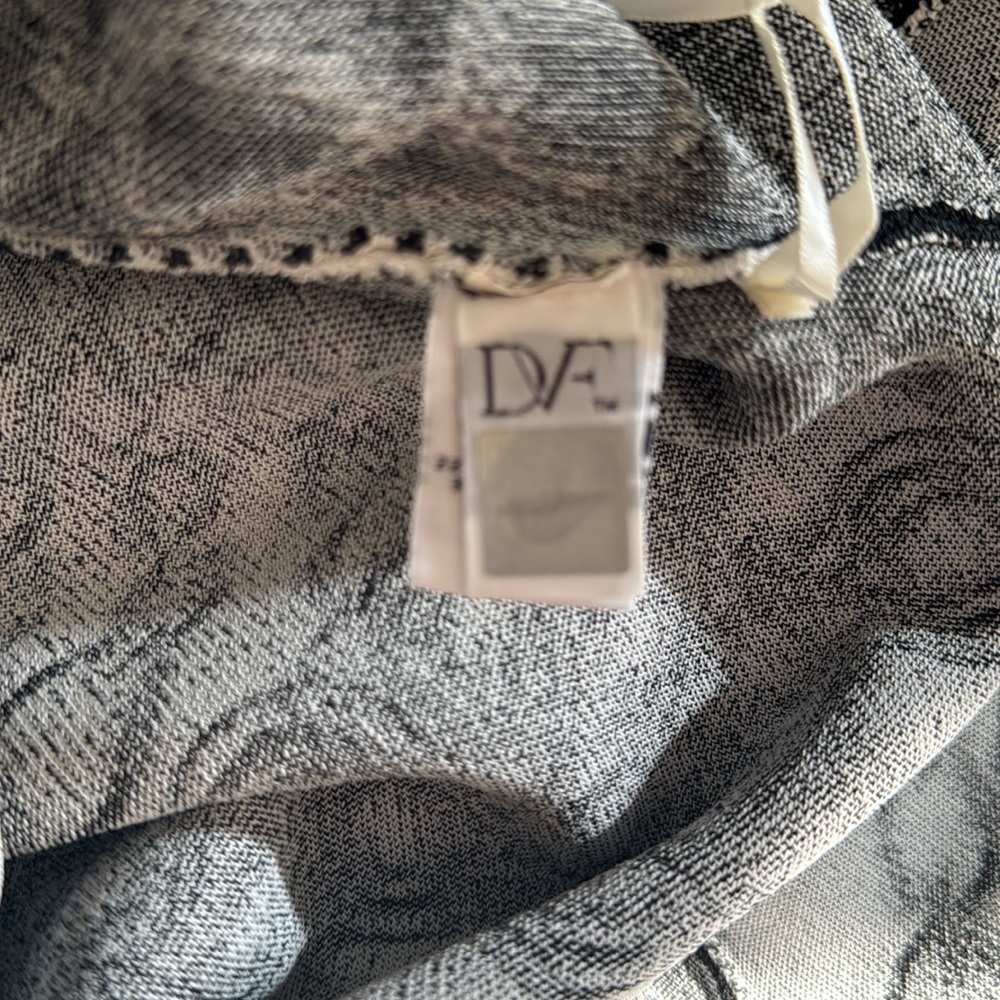 Diane Von Furstenberg Dress - Picture 5 of 7